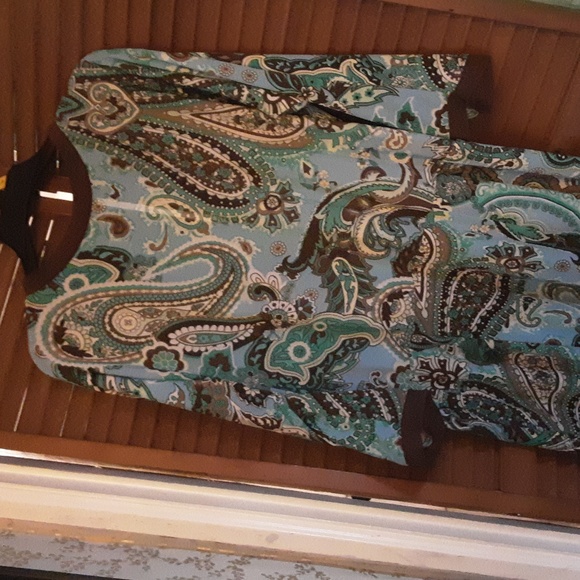 🎆 NEW listing!!beautiful print asymmetric hem Dress. - Picture 4 of 8